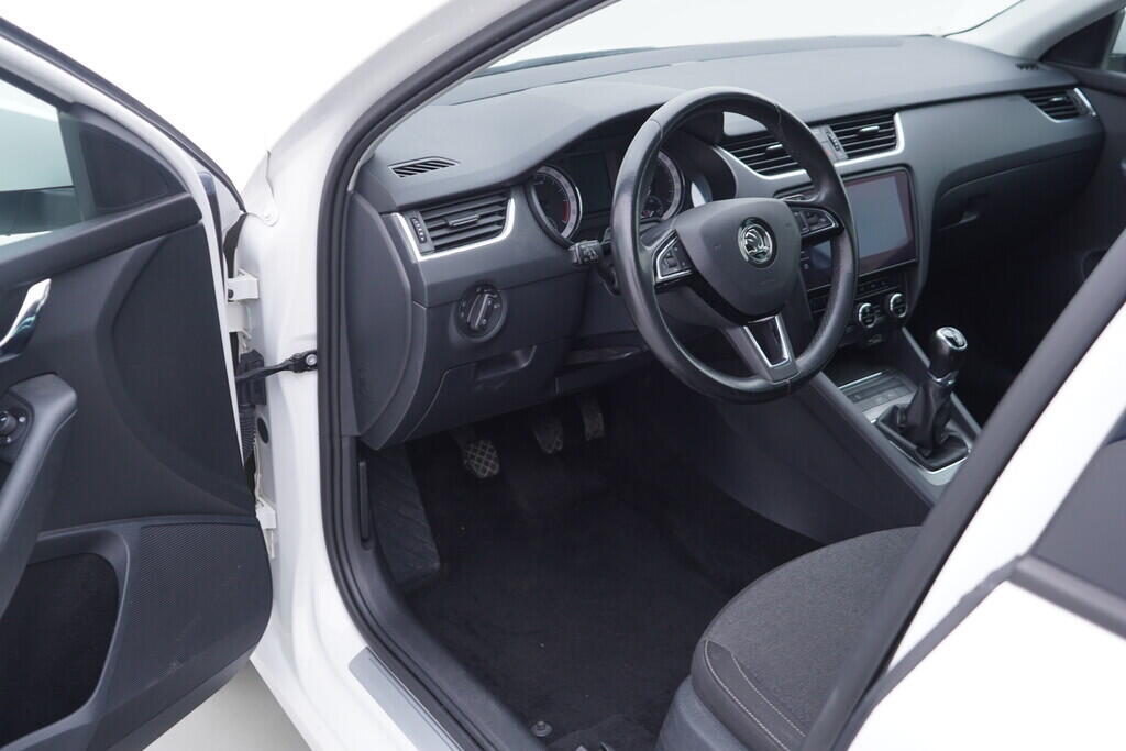 OV190V09936_18.webp_OCTAVIA Style 2.0 TDI 110 kW manuál