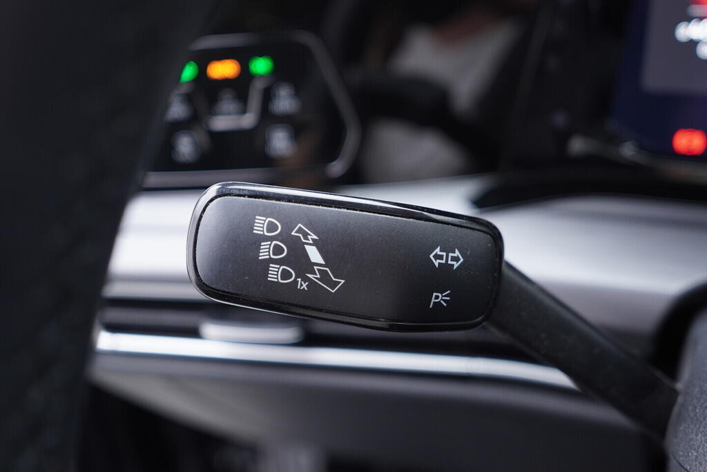 OV190V09937_24.webp_GOLF Style 1.5 TSI 110 kW manuál