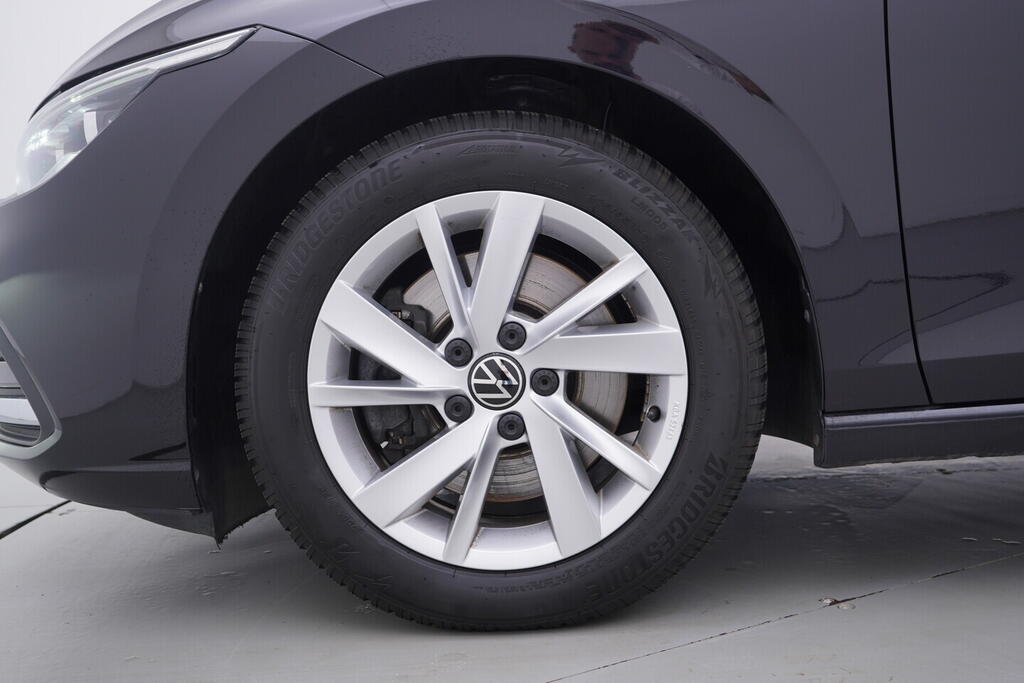 OV190V09937_39.webp_GOLF Style 1.5 TSI 110 kW manuál