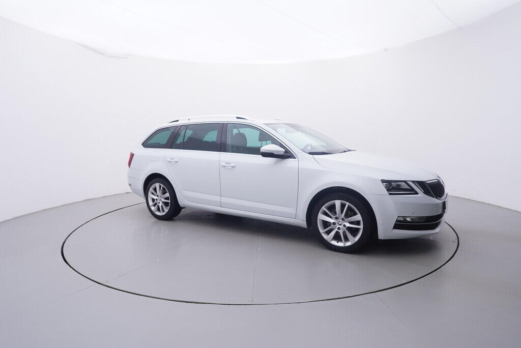 OV190V09938_16.webp_OCTAVIA Style 1.5 TSI 110 kW automat