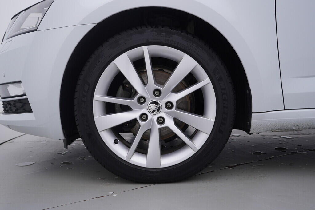 OV190V09938_41.webp_OCTAVIA Style 1.5 TSI 110 kW automat