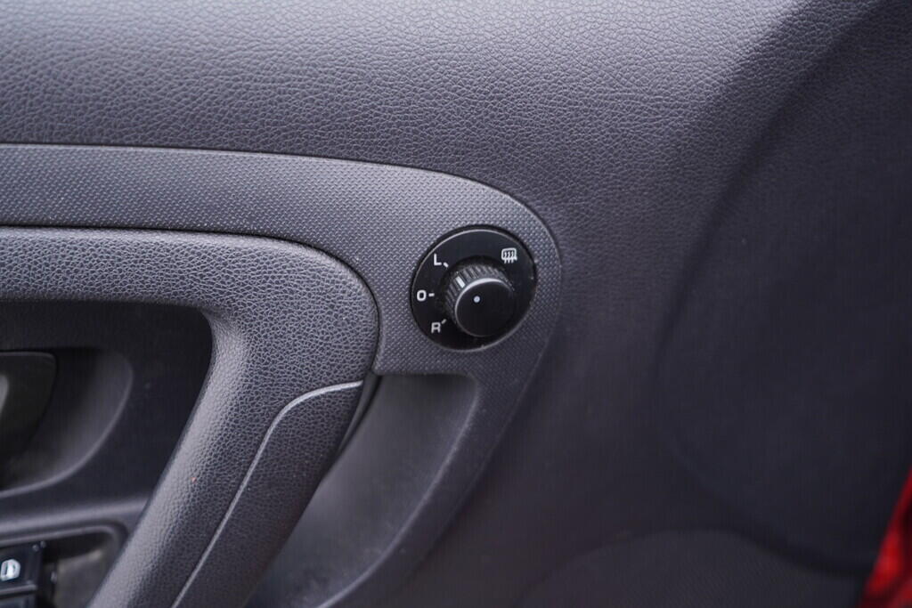 OV190V09939_21.webp_FABIA Ambiente plus 1.2 TSI 63 kW manuál