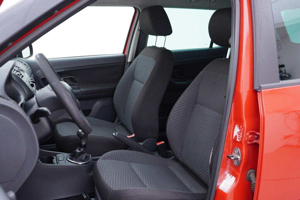 OV190V09939_23.webp_FABIA Ambiente plus 1.2 TSI 63 kW manuál