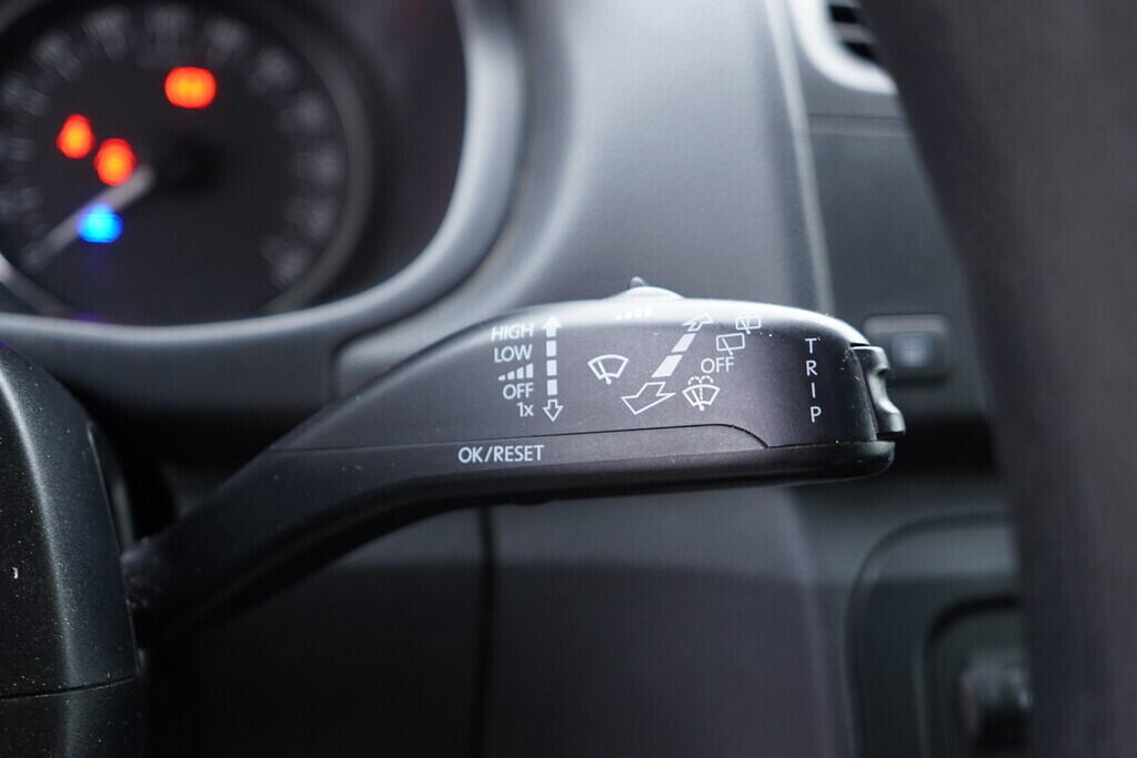 OV190V09939_25.webp_FABIA Ambiente plus 1.2 TSI 63 kW manuál