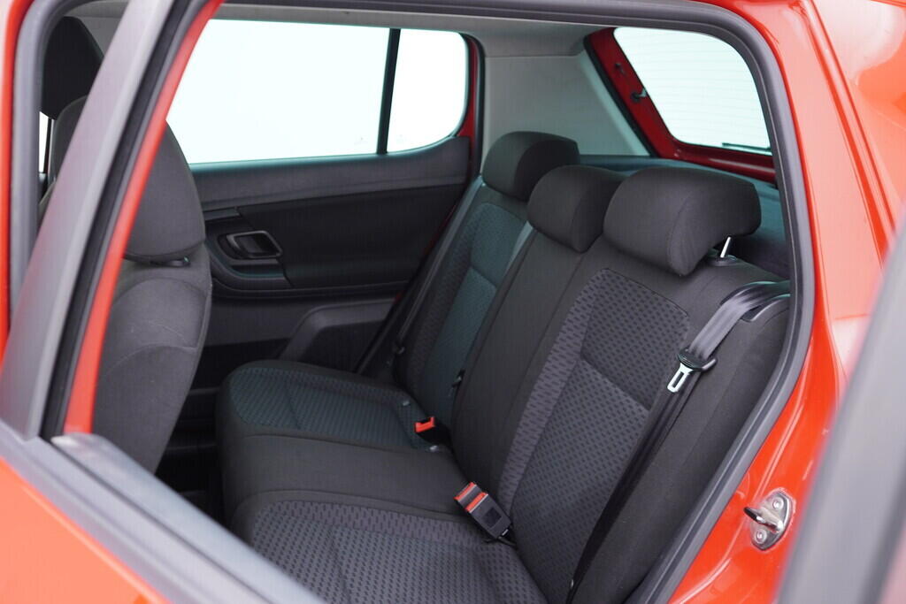 OV190V09939_32.webp_FABIA Ambiente plus 1.2 TSI 63 kW manuál