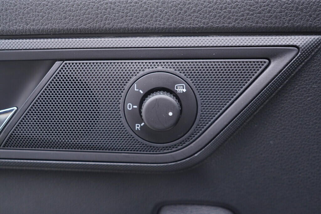 OV190V09941_21.webp_FABIA Style 1.0 TSI 81 kW manuál, DPH