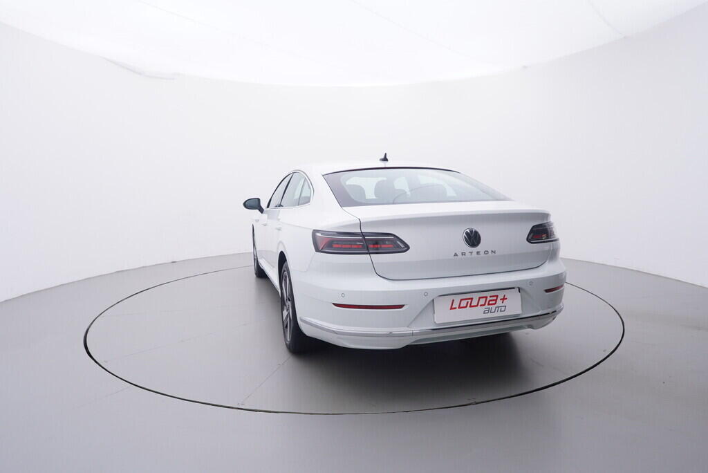 OV190V09943_13.webp_ARTEON Elegance 2.0 TDI 110 kW manuál, DPH