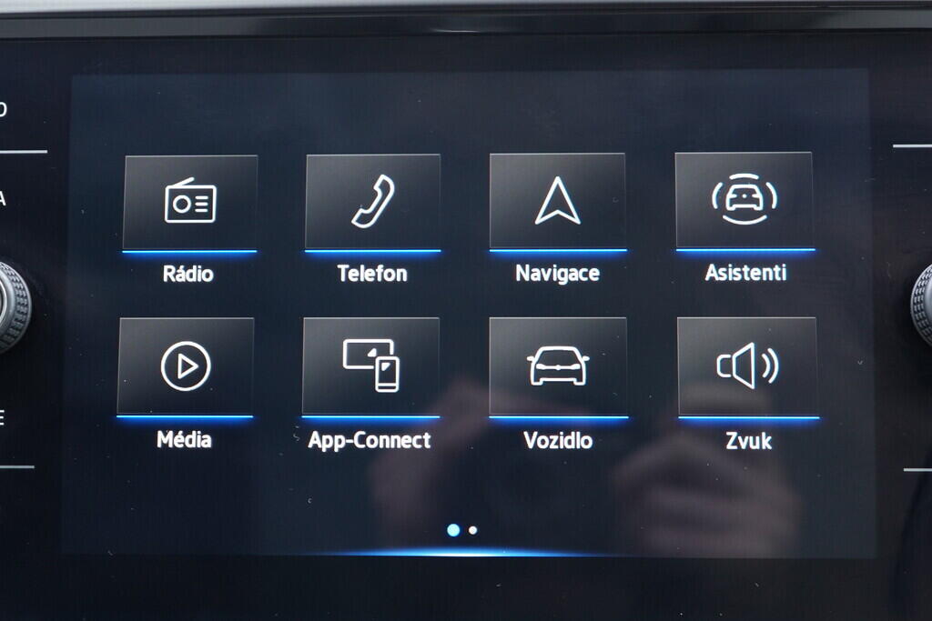 OV190V09943_30.webp_ARTEON Elegance 2.0 TDI 110 kW manuál, DPH