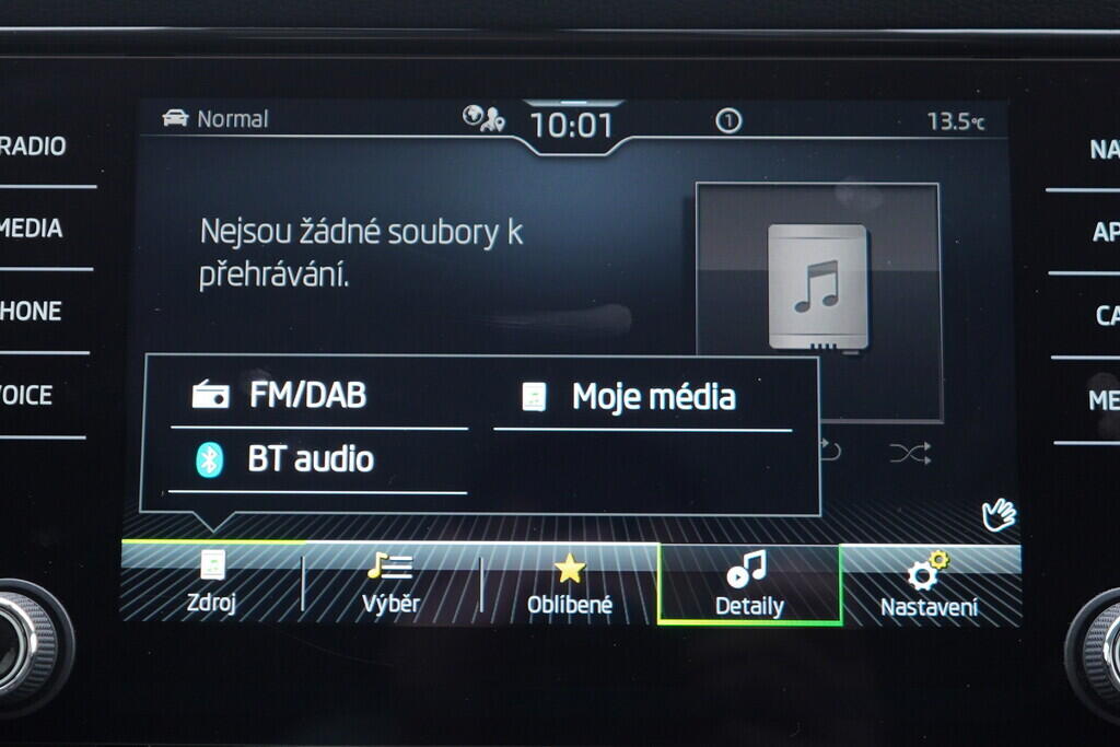 OV190V09945_29.webp_KAROQ Style 2.0 TDI 85 kW manuál, DPH