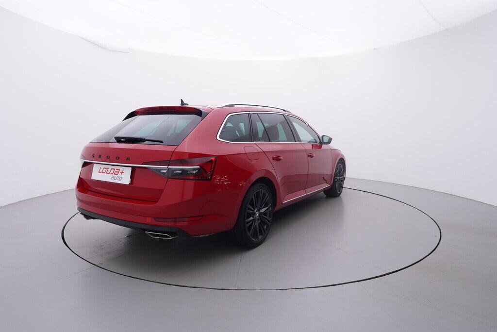 OV190V09946_14.webp_SUPERB L&K 2.0 TSI 200 kW automat, DPH