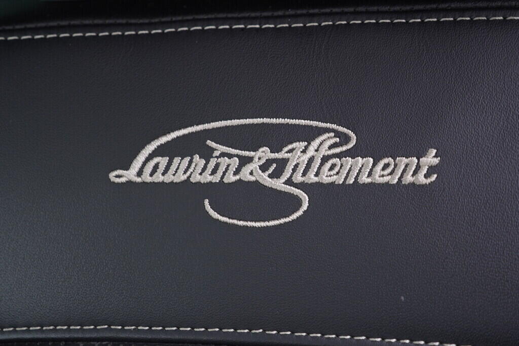 OV190V09946_25.webp_SUPERB L&K 2.0 TSI 200 kW automat, DPH