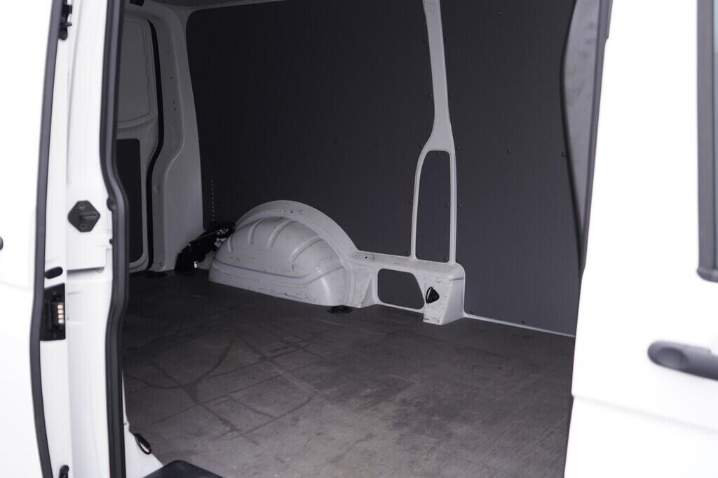 OV190V09947_30.webp_TRANSPORTER - SKŘÍŇOVÝ VŮZ   2.0 TDI 110 kW manuál, DPH