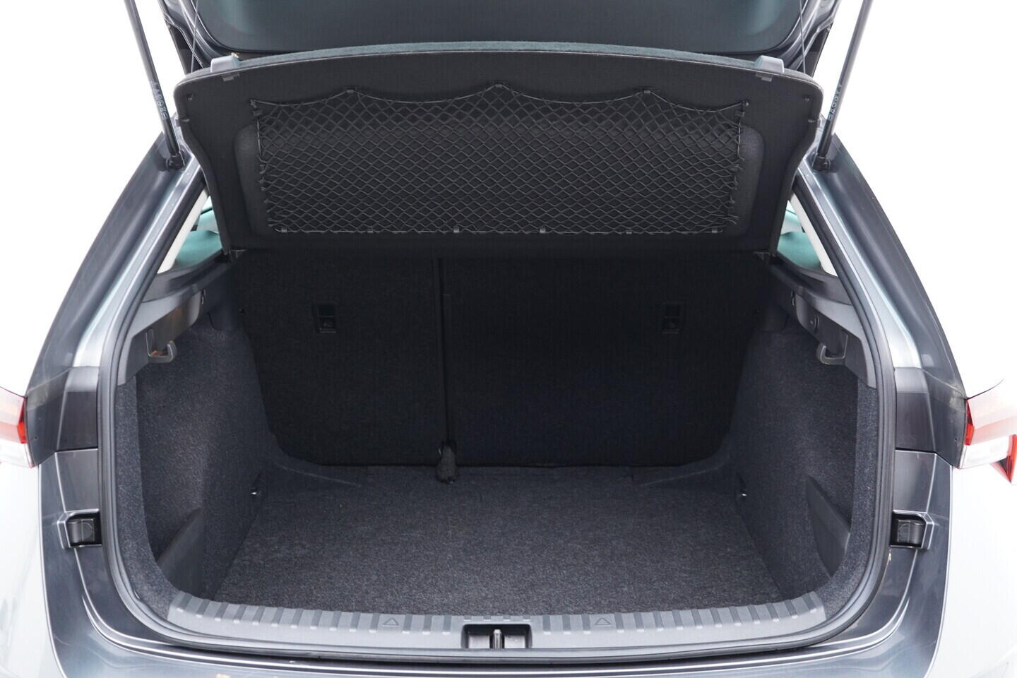 OV190V09948_36.webp_SCALA Top Selection 1.0 TSI 85 kW automat, DPH