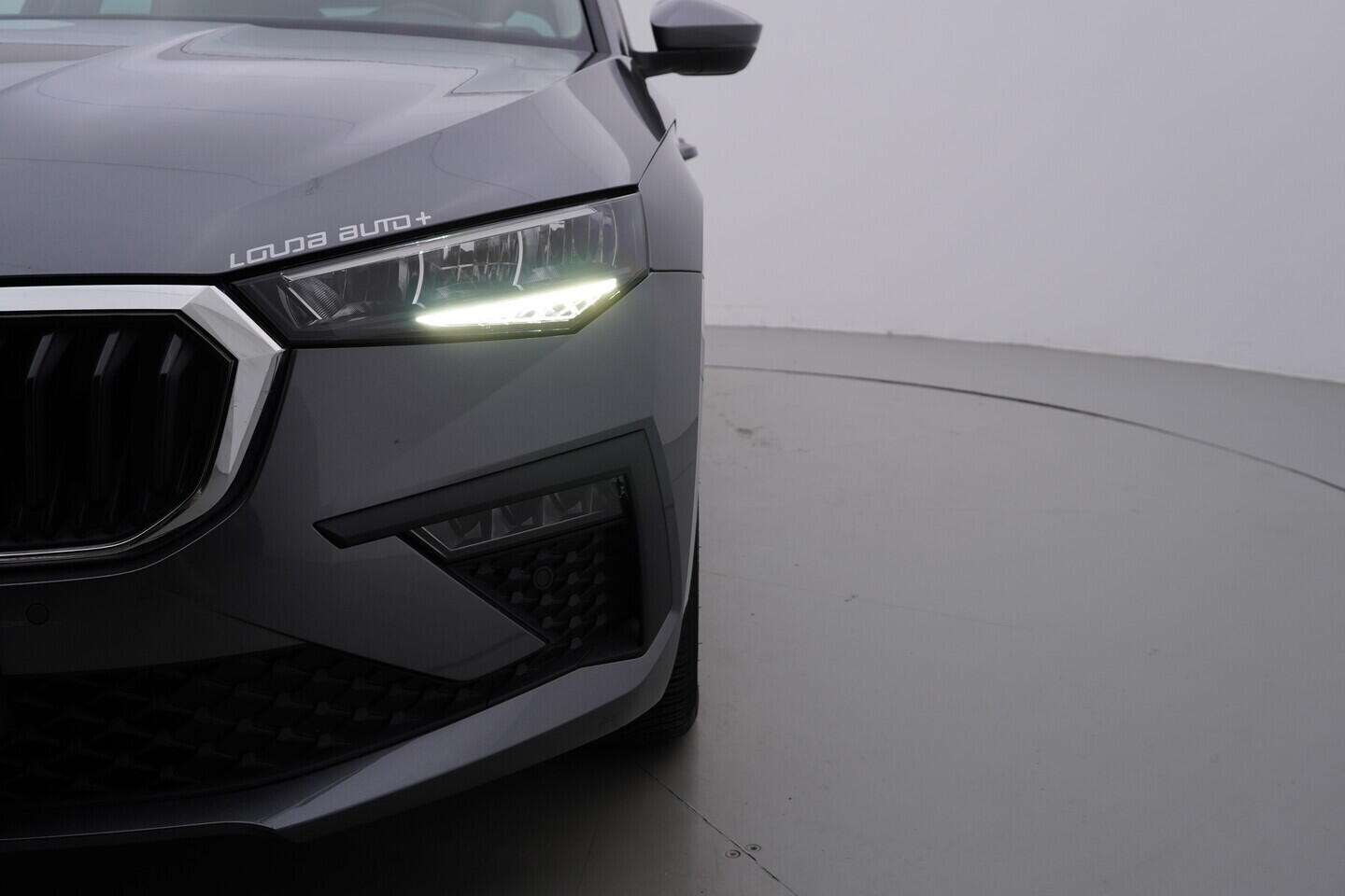 OV190V09948_39.webp_SCALA Top Selection 1.0 TSI 85 kW automat, DPH