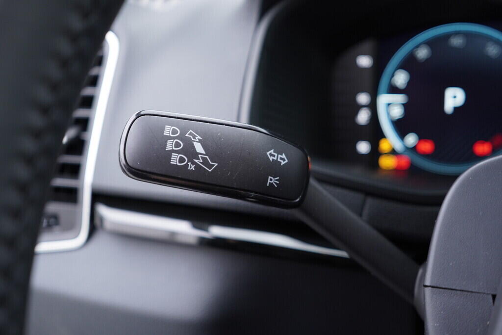 OV190V09953_23.webp_KAROQ Selection 1.5 TSI 110 kW automat, DPH