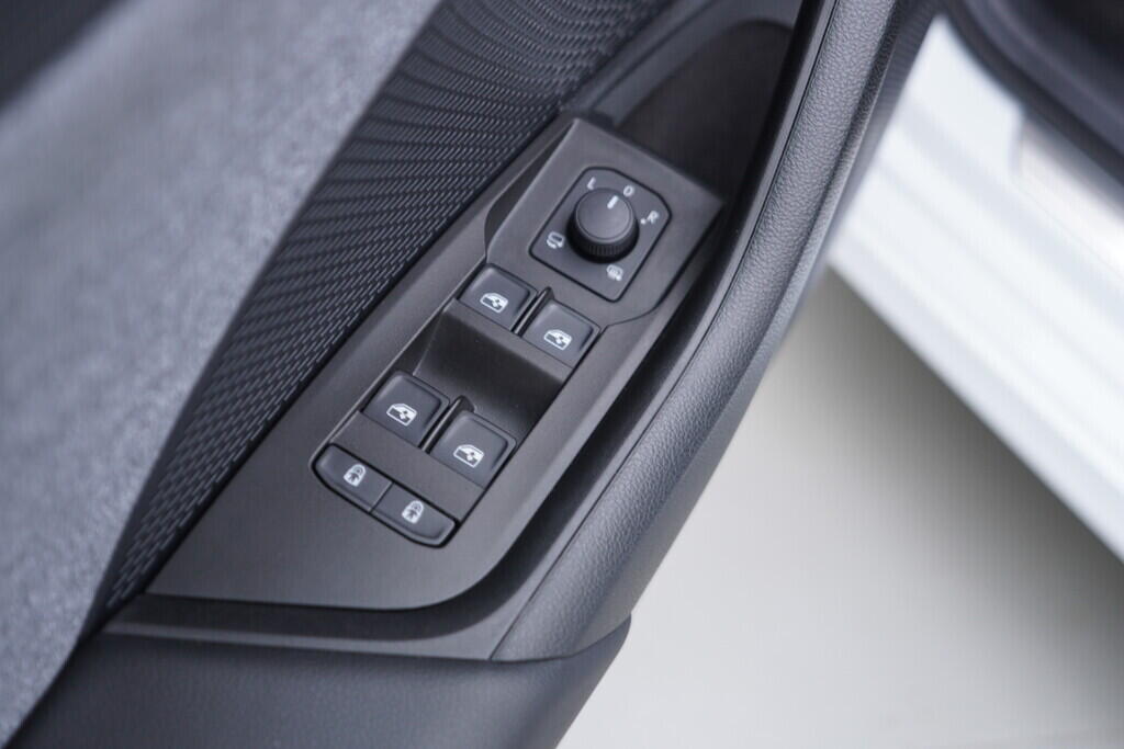 OV190V09955_20.webp_OCTAVIA Selection 2.0 TDI 110 kW automat, DPH