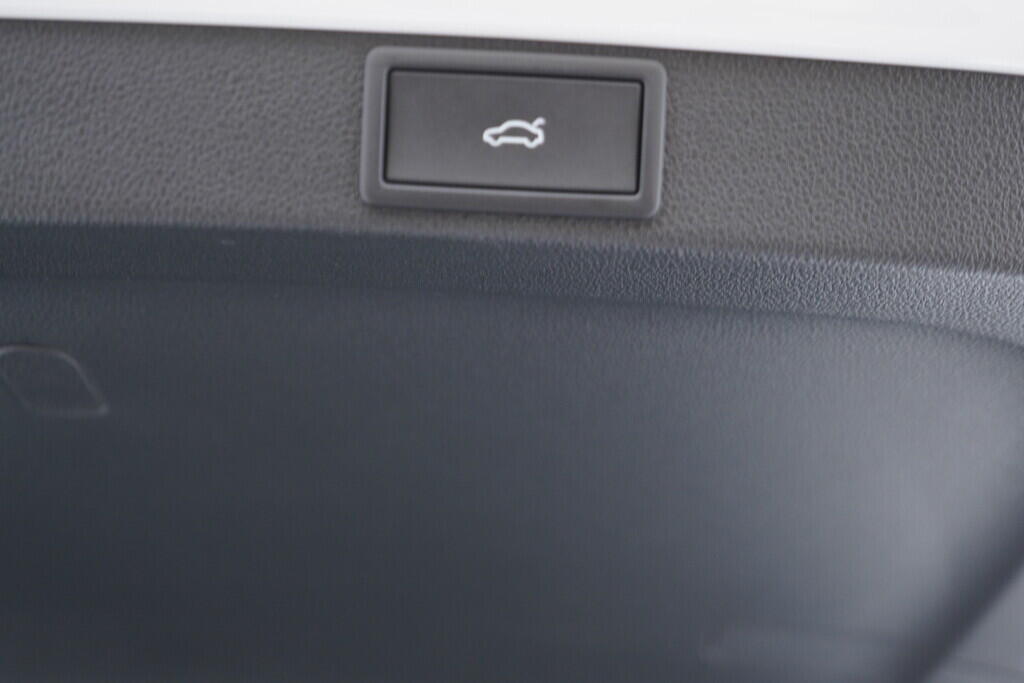 OV190V09955_37.webp_OCTAVIA Selection 2.0 TDI 110 kW automat, DPH