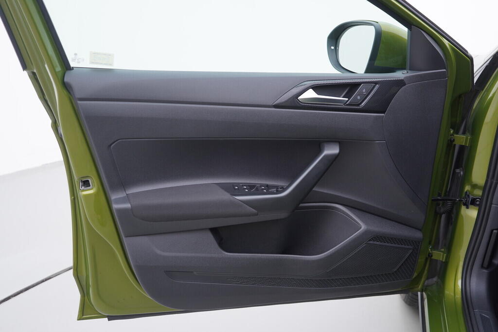 OV190V09956_19.webp_TAIGO Life 1.0 TSI 85 kW automat, DPH