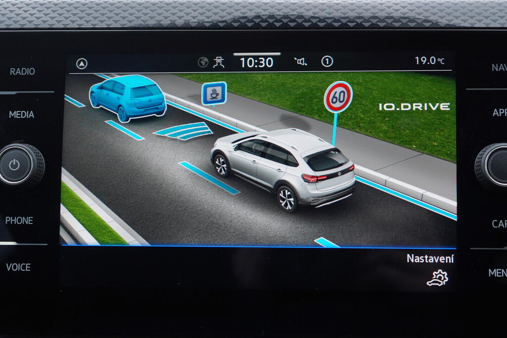 OV190V09956_28.webp_TAIGO Life 1.0 TSI 85 kW automat, DPH