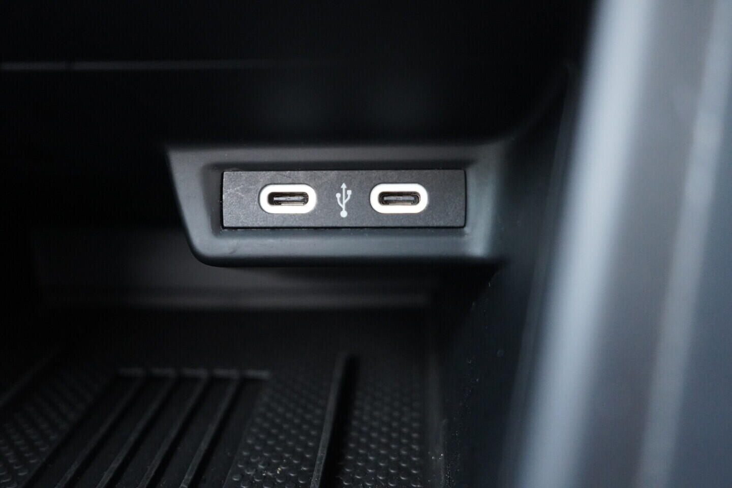 OV190V09959_33.webp_TAIGO Life 1.0 TSI 85 kW automat, DPH