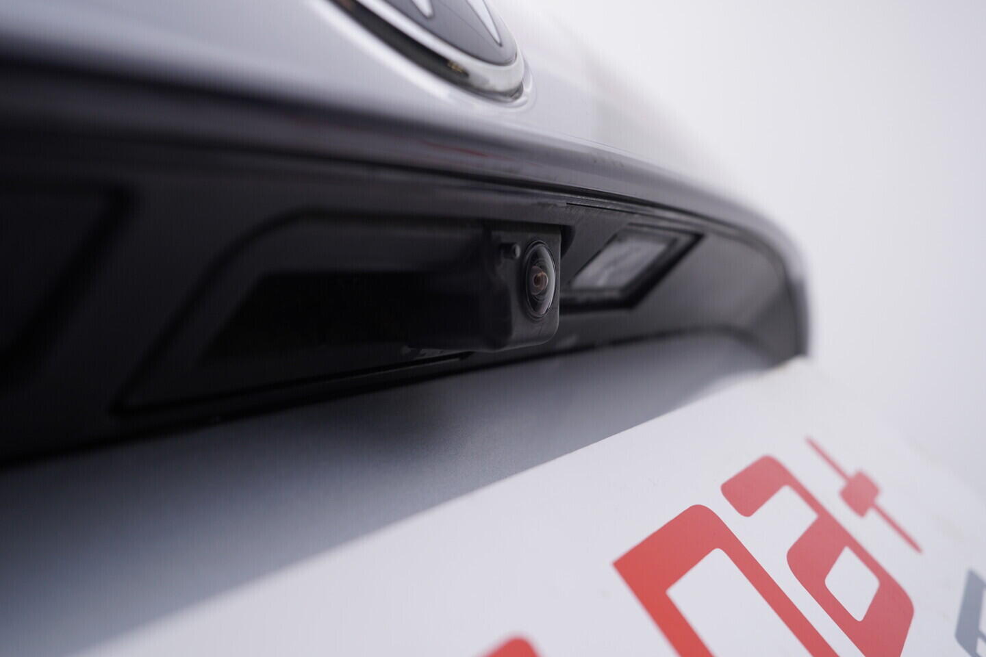 OV190V09959_40.webp_TAIGO Life 1.0 TSI 85 kW automat, DPH