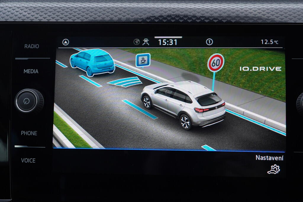 OV190V09961_28.webp_TAIGO Life 1.0 TSI 85 kW automat, DPH