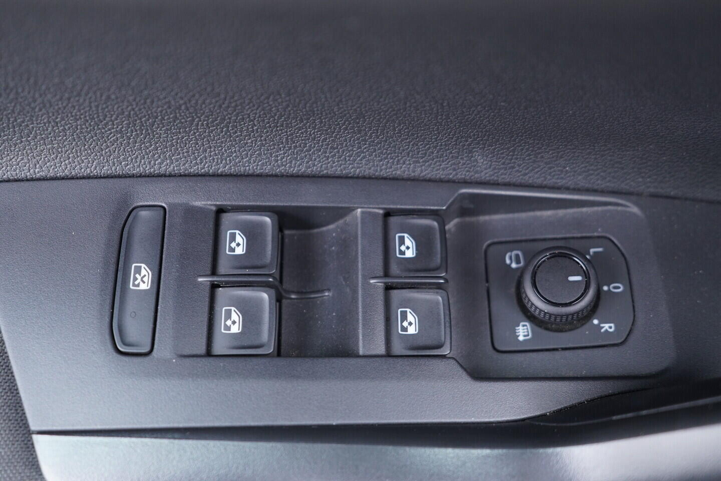 OV190V09962_20.webp_TAIGO Life 1.0 TSI 85 kW automat, DPH