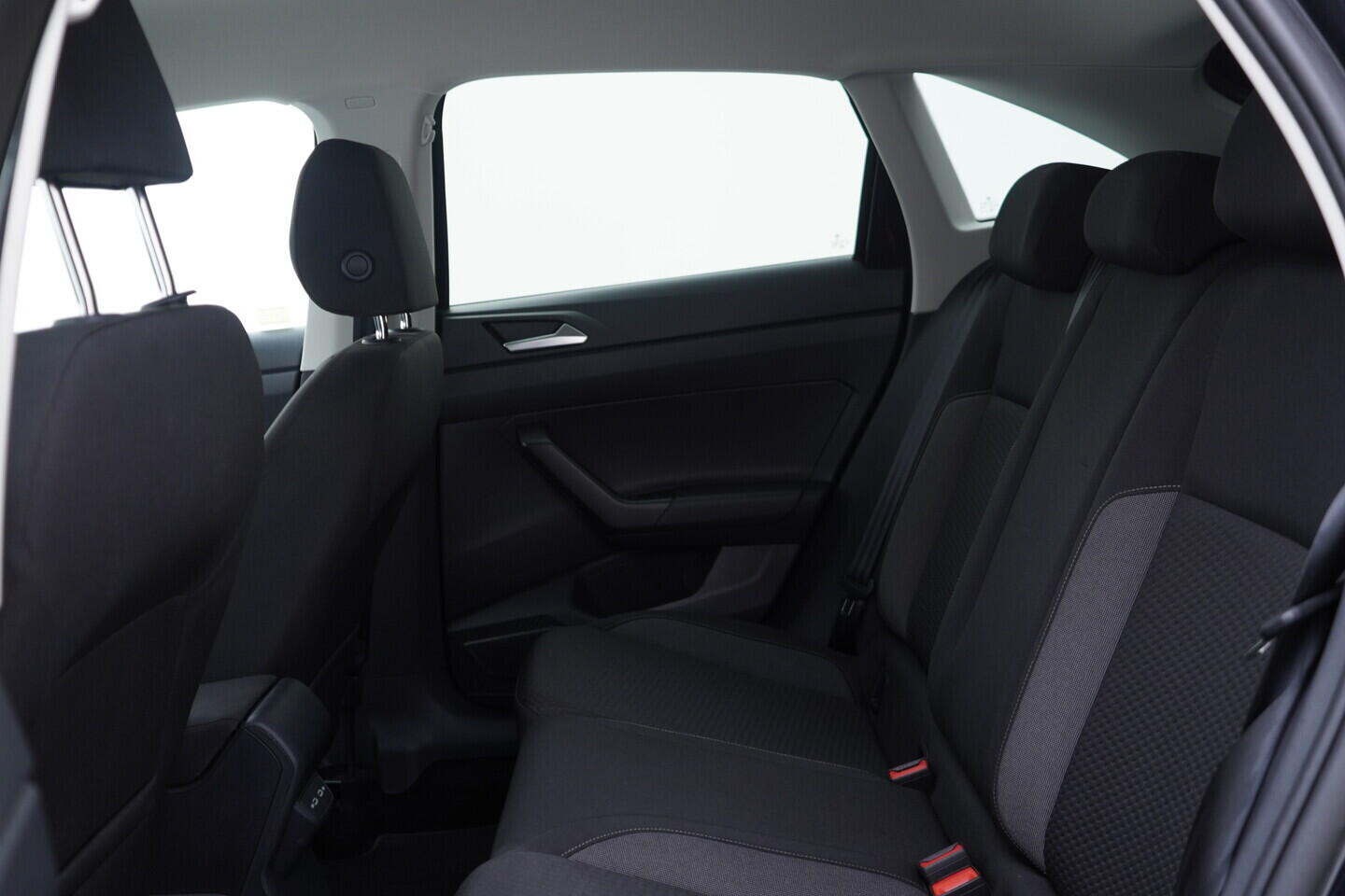 OV190V09962_34.webp_TAIGO Life 1.0 TSI 85 kW automat, DPH