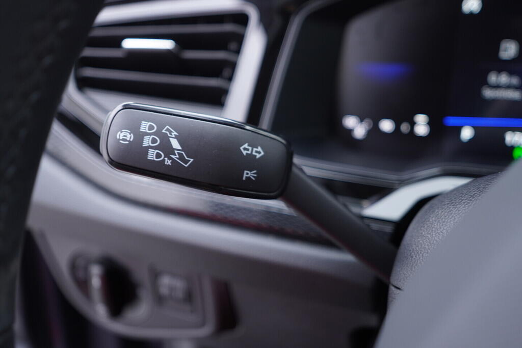 OV190V09963_23.webp_TAIGO Life 1.0 TSI 85 kW automat, DPH