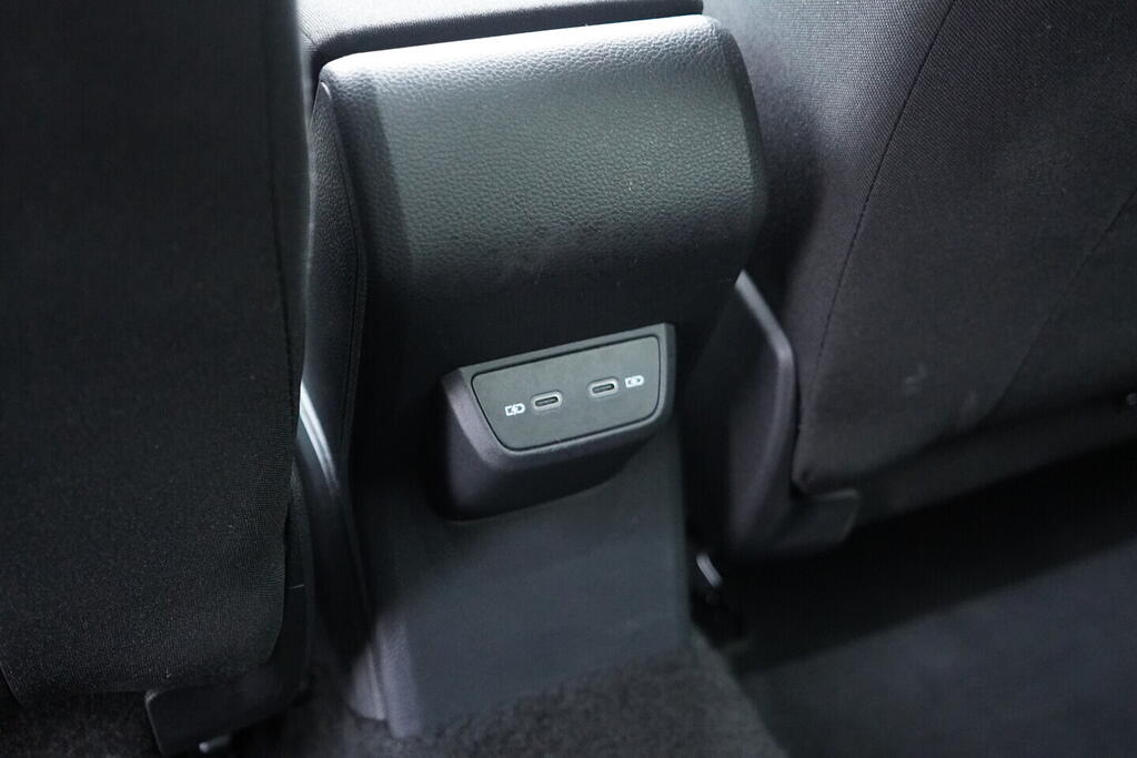 OV190V09963_36.webp_TAIGO Life 1.0 TSI 85 kW automat, DPH