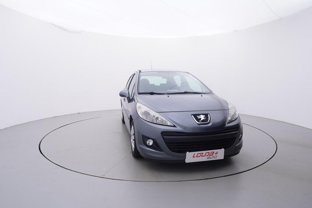 OV190V09965_17.webp_207  1.4 VTi 54 kW manuál