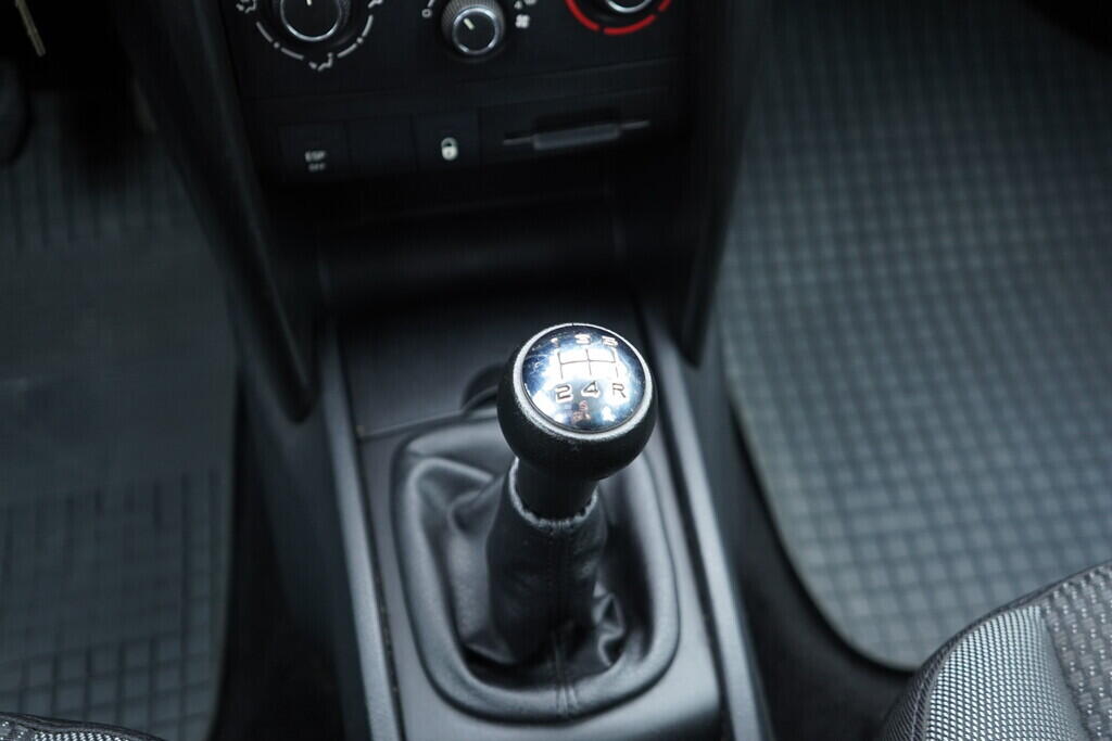 OV190V09965_30.webp_207  1.4 VTi 54 kW manuál