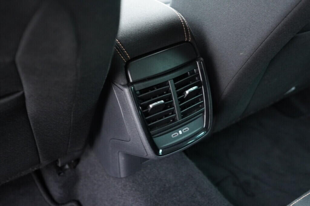 OV190V09966_37.webp_SCALA Top Selection 1.0 TSI 85 kW automat, DPH