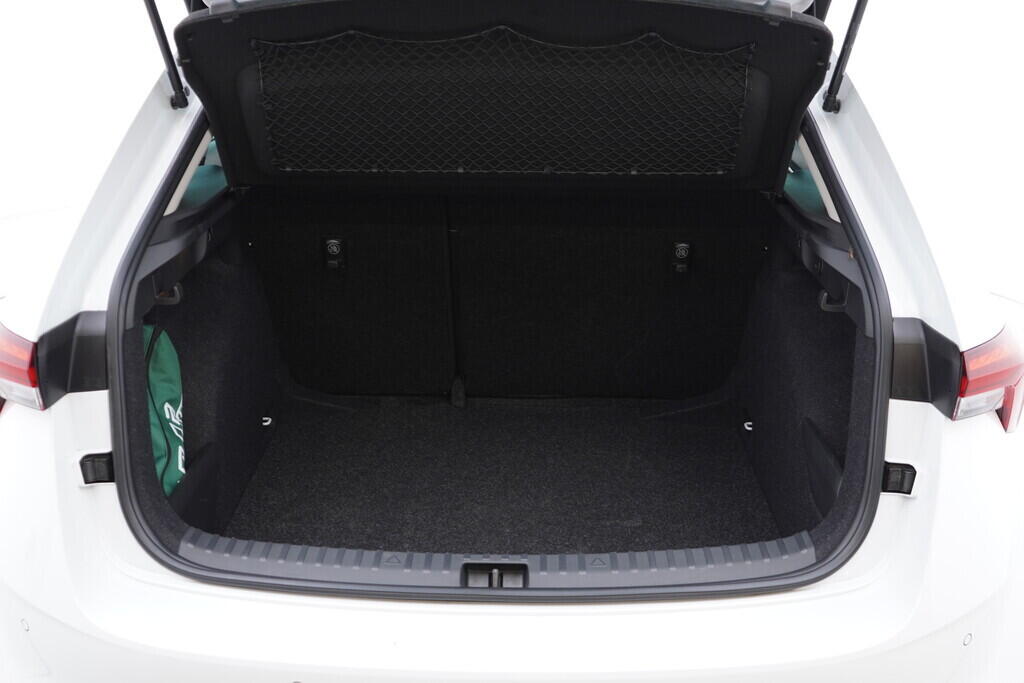 OV190V09966_39.webp_SCALA Top Selection 1.0 TSI 85 kW automat, DPH