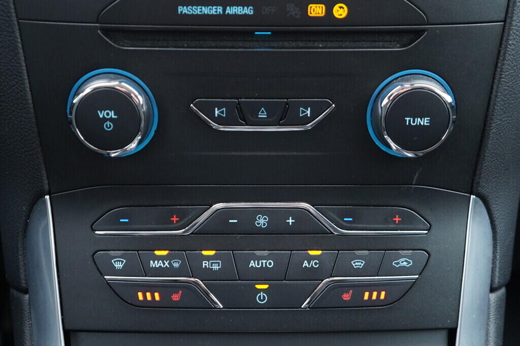 OV190V09973_31.webp_S-MAX Titanium 2.0 TDCI 140 kW automat, DPH