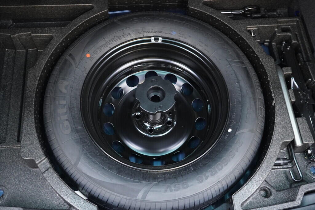 OV190V09974_43.webp_KAROQ Selection 1.5 TSI 110 kW automat, DPH