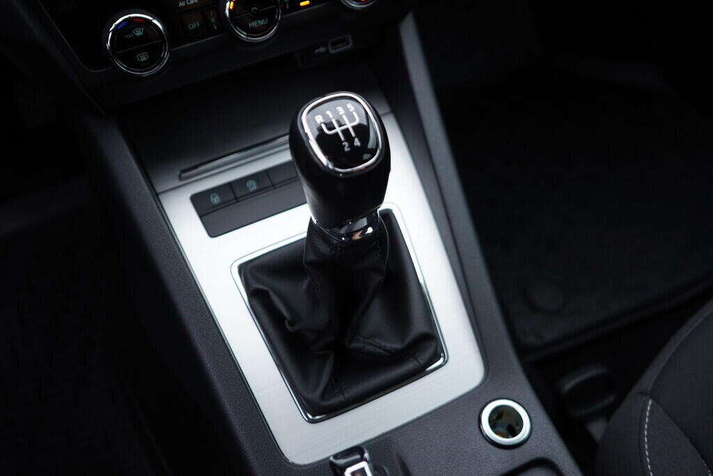 OV190V09975_30.webp_OCTAVIA Ambiente 1.6 TDI 85 kW automat