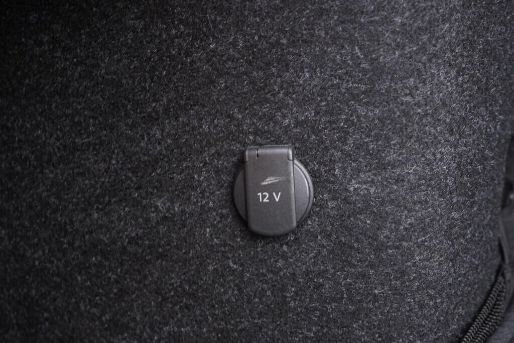 OV190V09975_36.webp_OCTAVIA Ambiente 1.6 TDI 85 kW automat