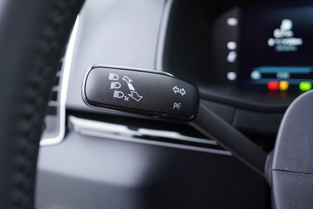 OV190V09978_23.webp_KAROQ Selection 1.5 TSI 110 kW automat, DPH