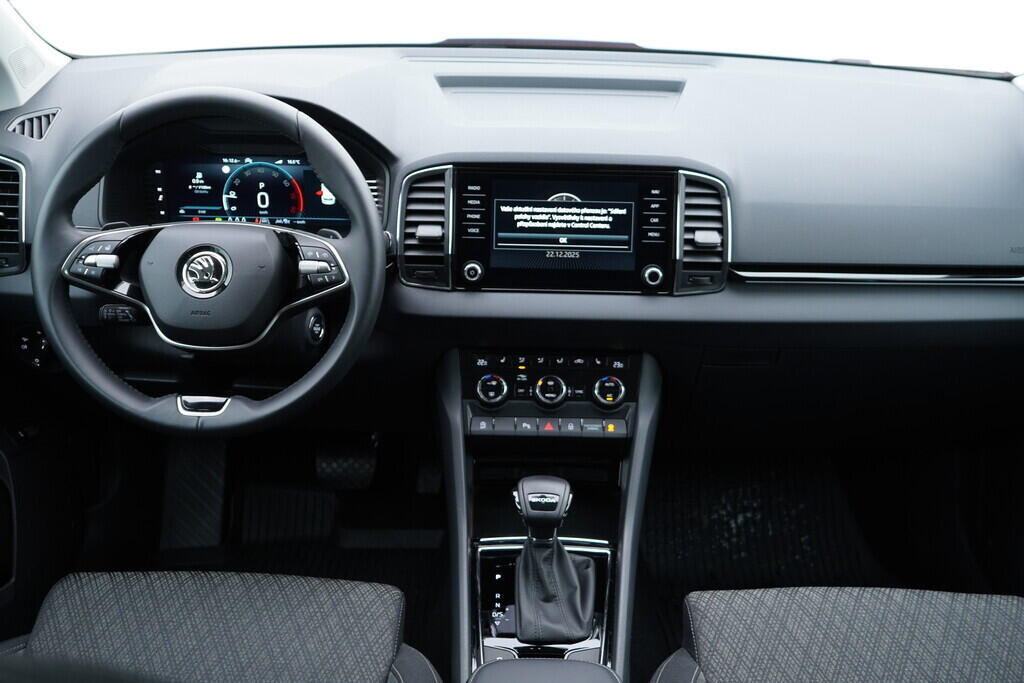 OV190V09978_26.webp_KAROQ Selection 1.5 TSI 110 kW automat, DPH