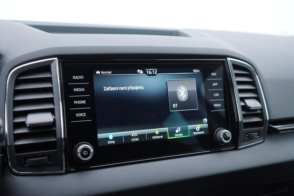 OV190V09978_30.webp_KAROQ Selection 1.5 TSI 110 kW automat, DPH