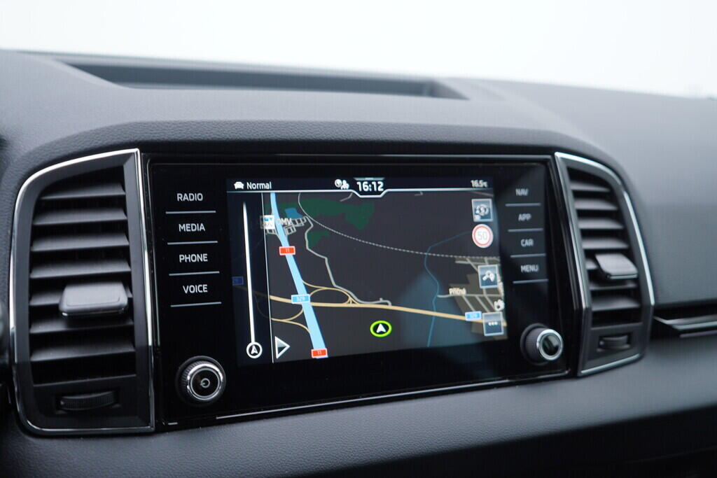 OV190V09978_31.webp_KAROQ Selection 1.5 TSI 110 kW automat, DPH