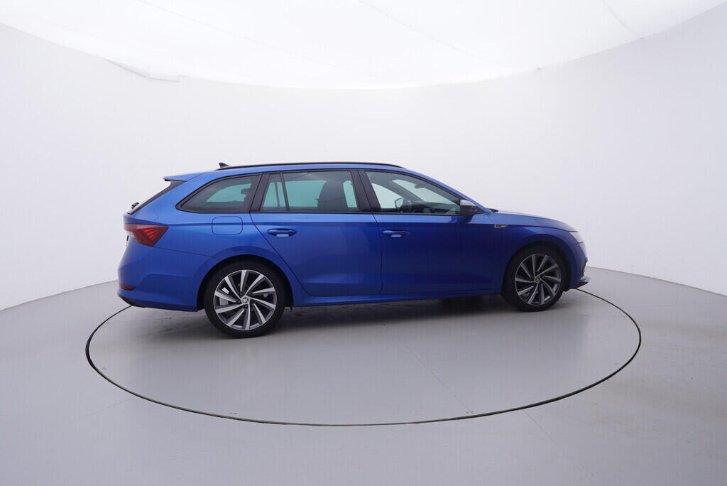 OV190V09979_15.webp_OCTAVIA SportLine 2.0 TDI 110 kW automat, DPH