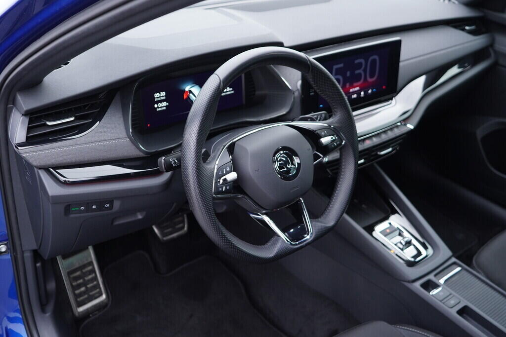 OV190V09979_21.webp_OCTAVIA SportLine 2.0 TDI 110 kW automat, DPH