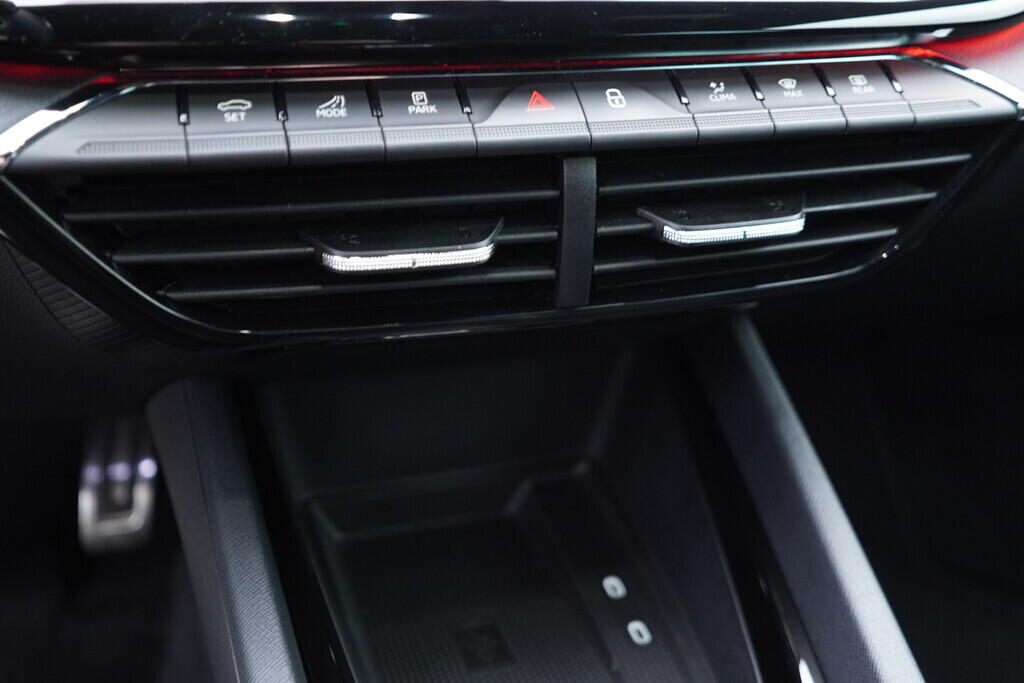 OV190V09979_32.webp_OCTAVIA SportLine 2.0 TDI 110 kW automat, DPH