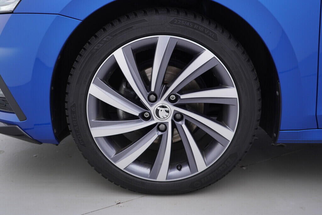 OV190V09979_42.webp_OCTAVIA SportLine 2.0 TDI 110 kW automat, DPH