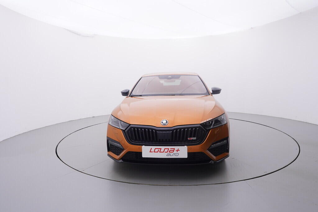 OV190V09980_17.webp_OCTAVIA RS 2.0 TSI 180 kW automat, DPH