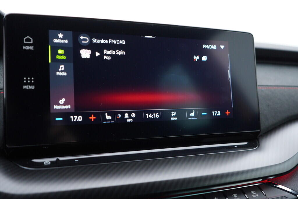 OV190V09980_30.webp_OCTAVIA RS 2.0 TSI 180 kW automat, DPH