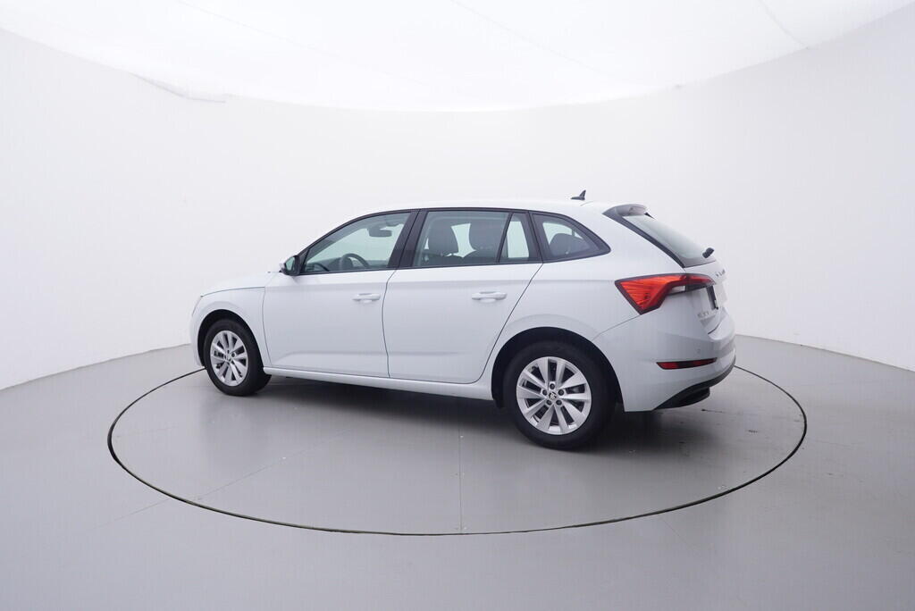 OV190V09981_12.webp_SCALA Ambition 1.5 TSI 110 kW automat, DPH