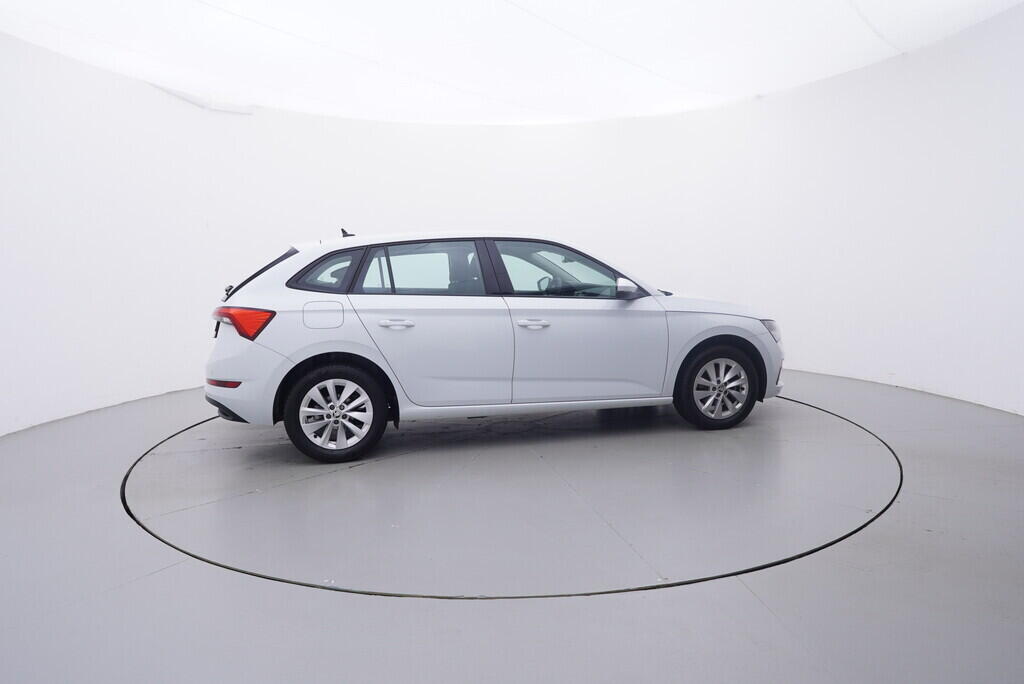 OV190V09981_15.webp_SCALA Ambition 1.5 TSI 110 kW automat, DPH